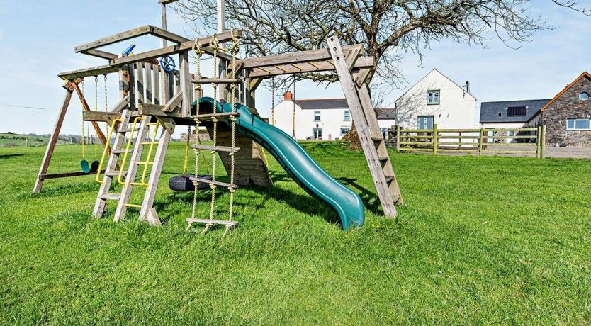 Photo of 2 Bed in Lampeter Velfrey