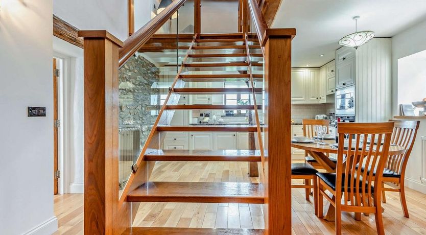 Photo of 2 Bed in Lampeter Velfrey