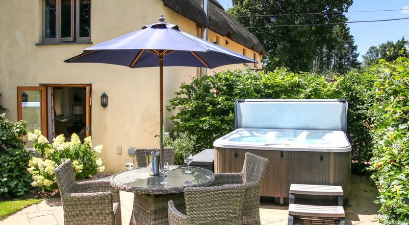 Photo of 2 Bed in Ebberley