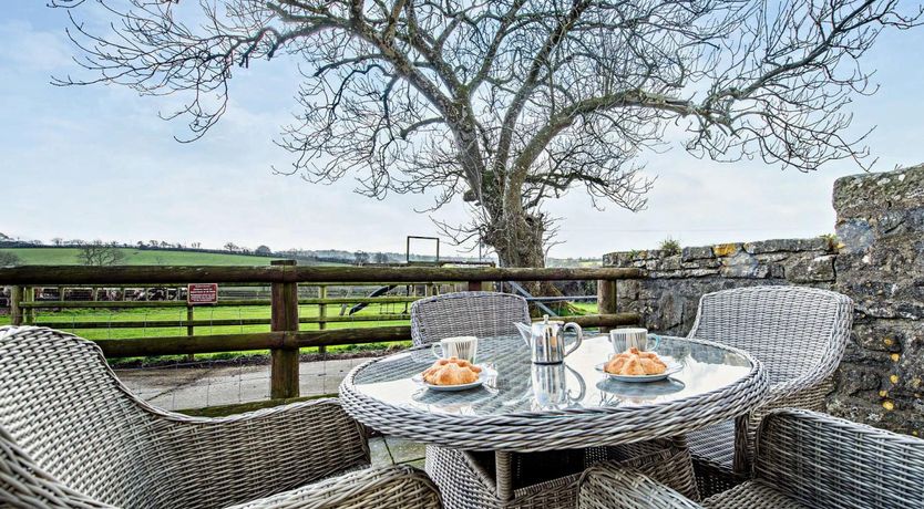 Photo of 2 Bed in Narberth