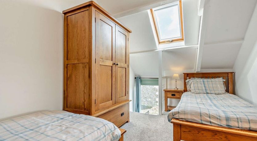 Photo of 2 Bed in Lampeter Velfrey