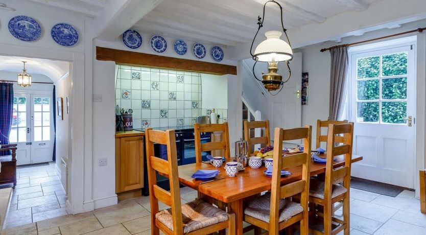 Photo of 4 Bed in Blakeney