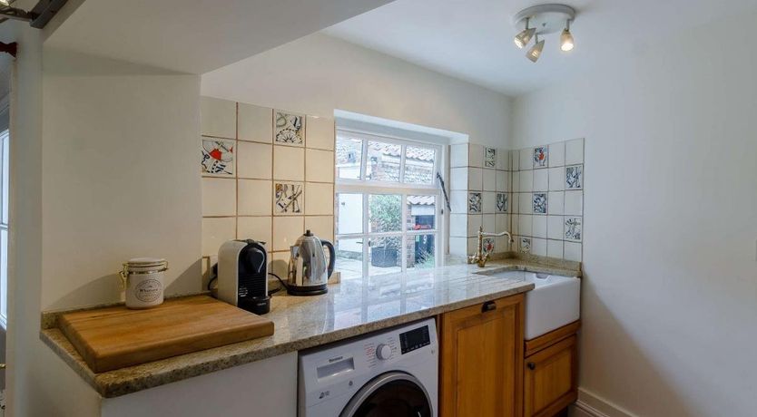 Photo of 4 Bed in Blakeney