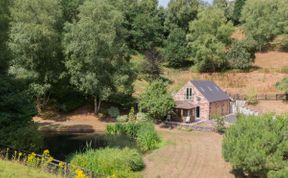 Photo of in Alton (62237)
