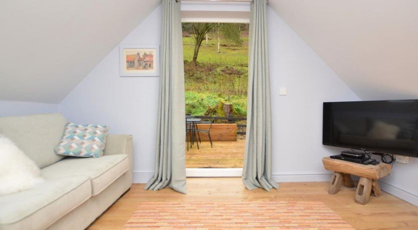 Photo of 1 Bed in Alton