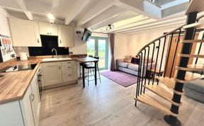 Photo of in Narberth  (72863)