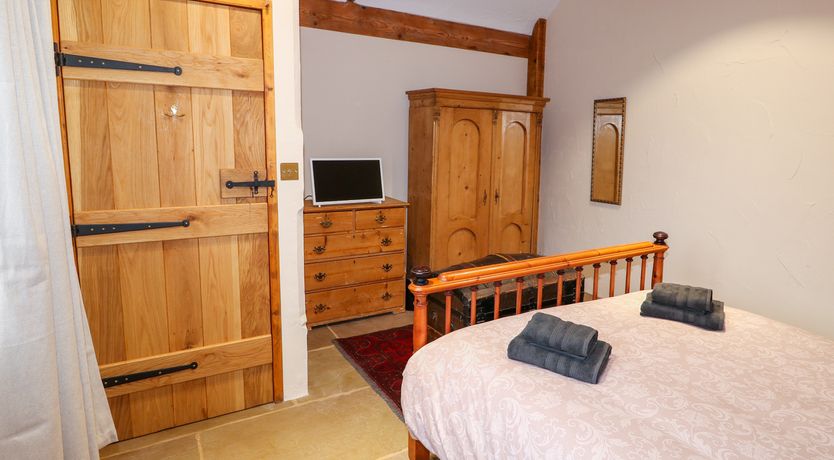 Photo of Honey Buzzard Barn