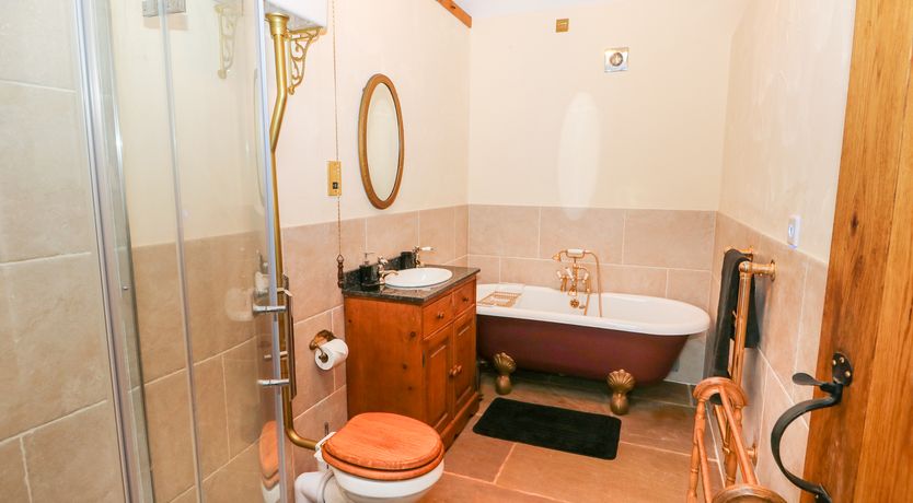 Photo of Honey Buzzard Barn