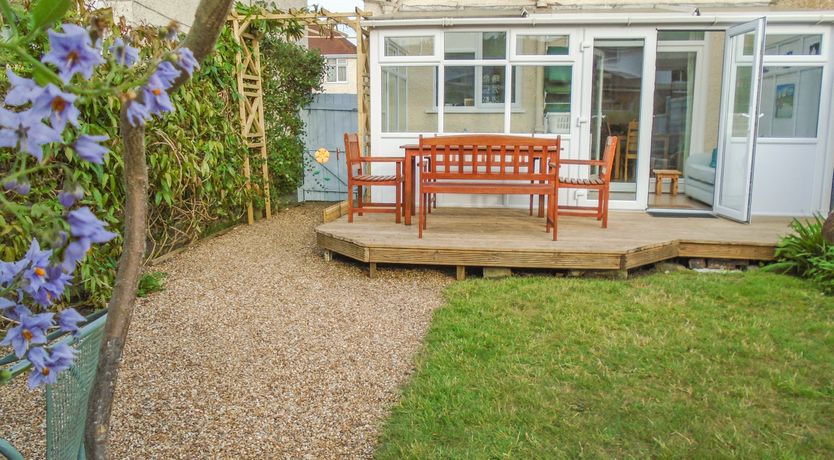 Photo of 32 Cranleigh Close