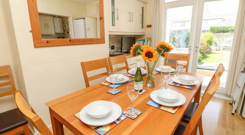 Photo of 32 Cranleigh Close