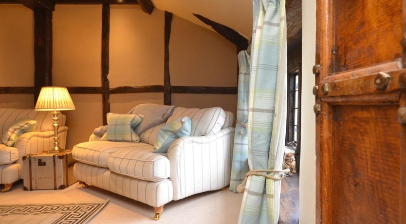 Photo of 1 Bed in Winkleigh