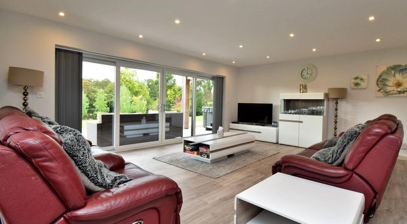 Photo of 4 Bed in Kinnerley