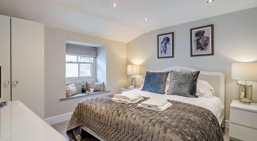 Photo of 2 Bed in Grange-over-sands