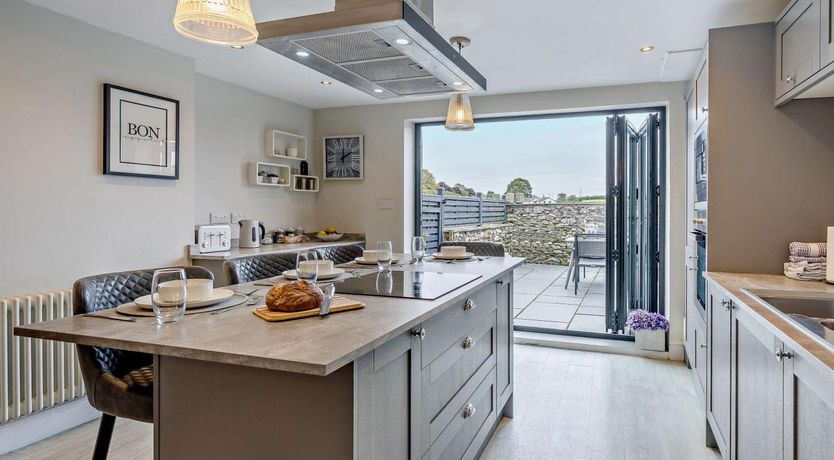 Photo of 2 Bed in Grange-over-sands