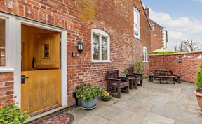 Photo of 3 Bed in Whitchurch