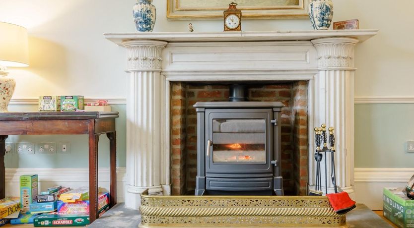 Photo of 8 Bed in Huddersfield