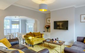 Photo of in Harrogate (HH025)