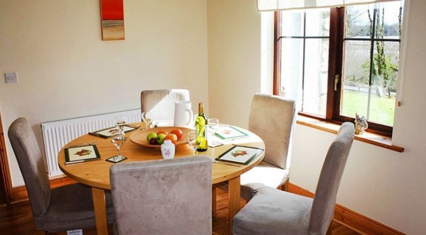 Photo of Lakeside Cottages