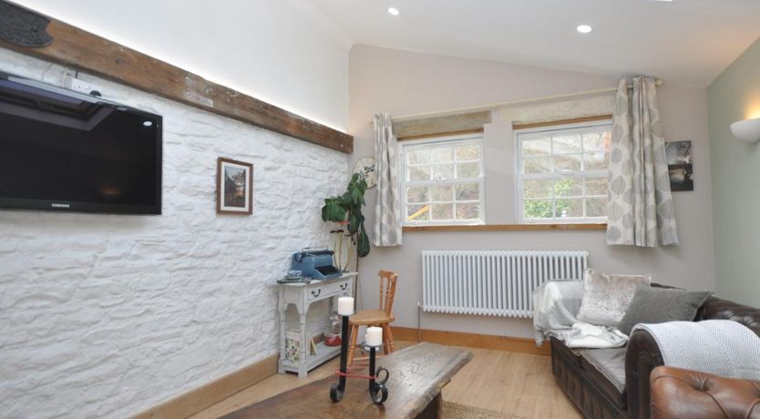 Photo of 1 Bed in Cinderford