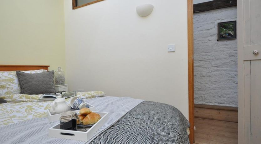 Photo of 1 Bed in Cinderford