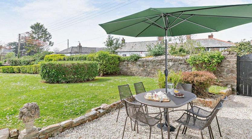 Photo of 3 Bed in Poughill