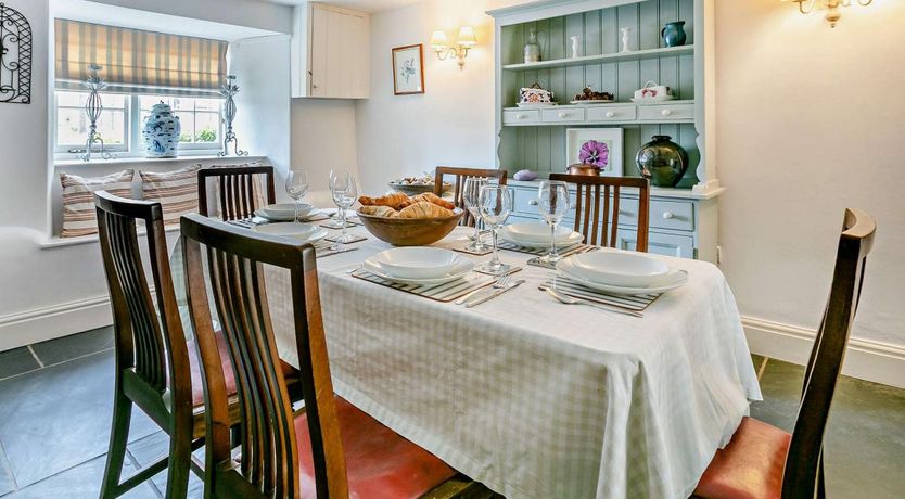 Photo of 3 Bed in Poughill