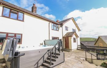 Treboeth Holiday Cottage