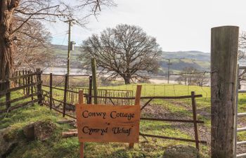 Cymryd Uchaf Holiday Home