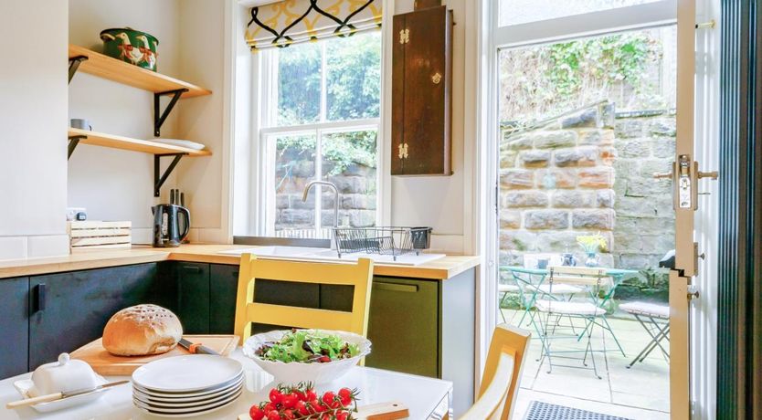 Photo of 4 Bed in Harrogate