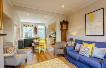 4 Bed in Harrogate Holiday Cottage