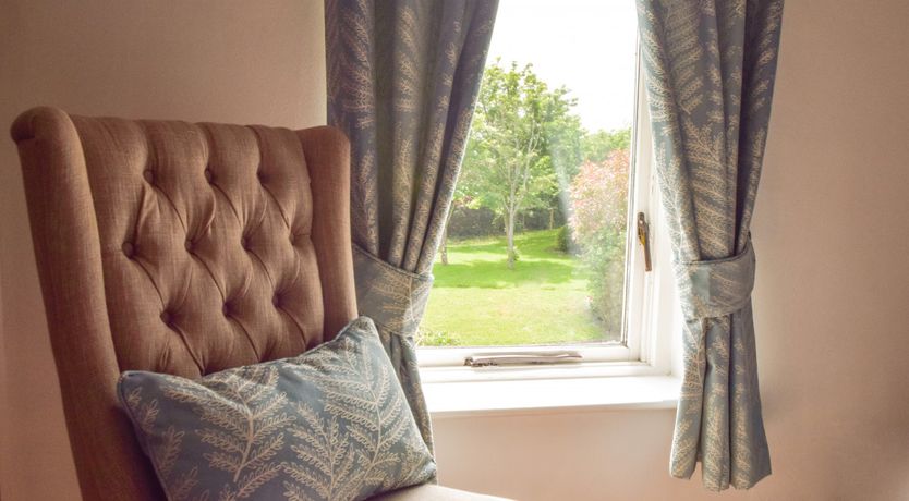 Photo of Waterside Cottages