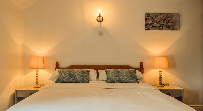 Photo of Waterside Cottages