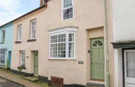 Photo of cedarwood-cottage