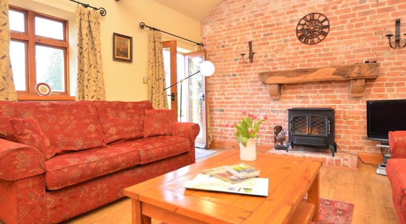 Photo of 2 Bed in East Barkwith