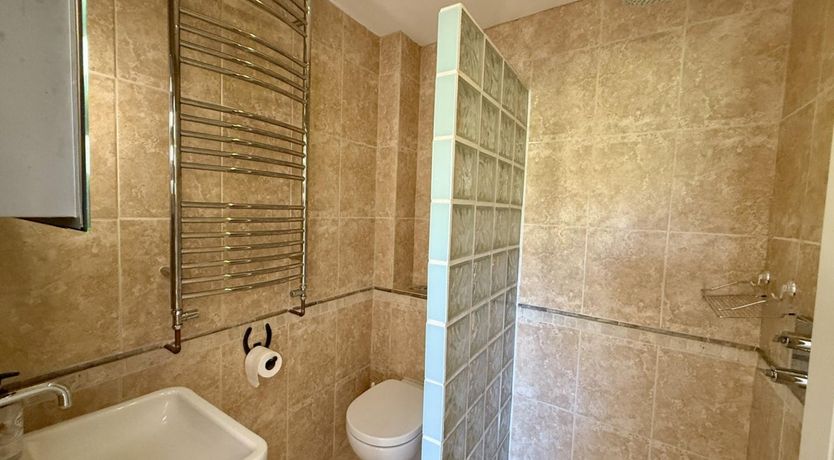 Photo of 2 Bed in Whitland