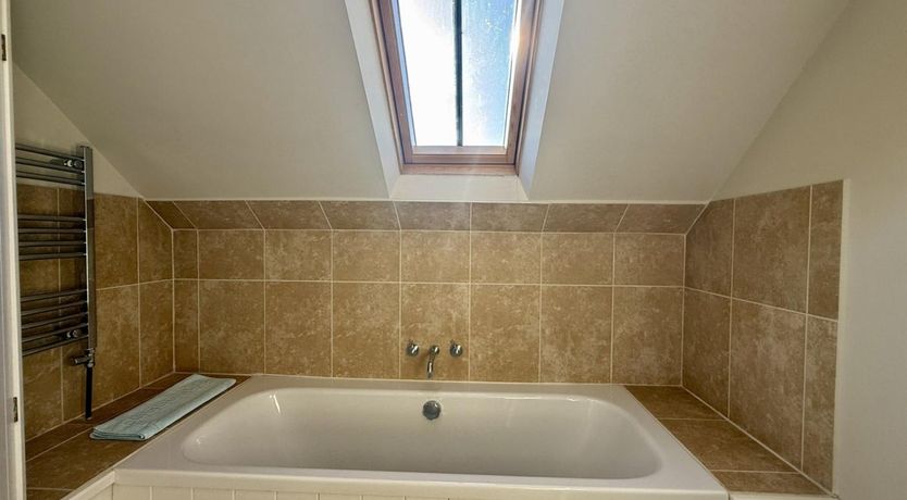 Photo of 2 Bed in Whitland