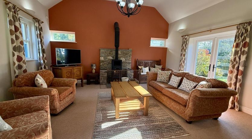 Photo of 2 Bed in Whitland