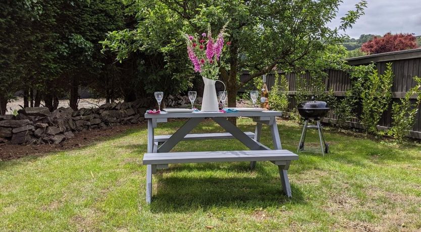 Photo of 1 Bed in Dulverton