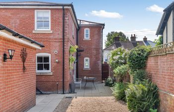 in Christchurch (73946) Holiday Cottage
