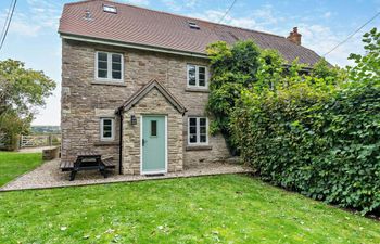 in Harmans Cross (62985) Holiday Cottage