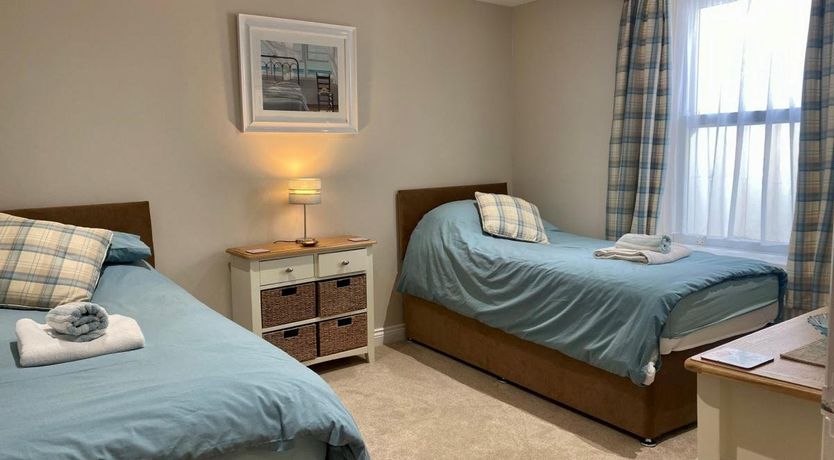 Photo of 2 Bed in Westward Ho