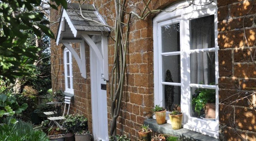 Photo of 2 Bed in Swerford