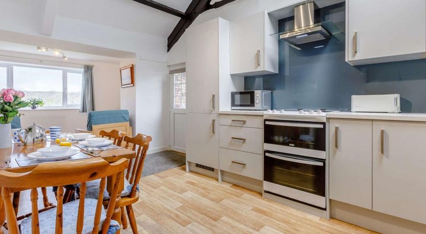 Photo of 2 Bed in Hartland