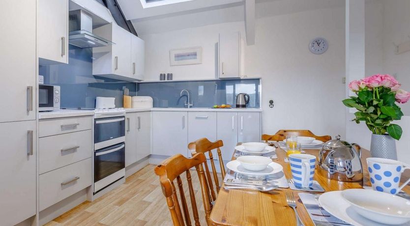 Photo of 2 Bed in Hartland