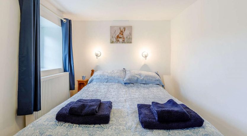 Photo of 2 Bed in Hartland