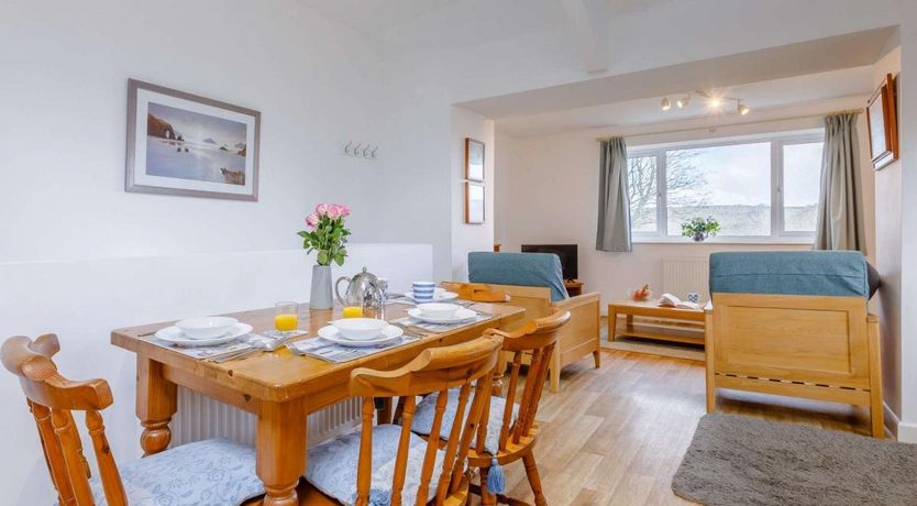 Photo of 2 Bed in Hartland