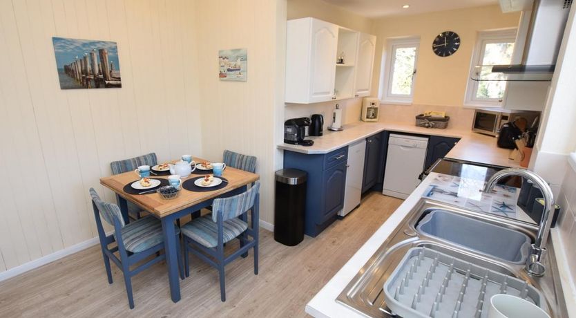 Photo of 3 Bed in Dawlish