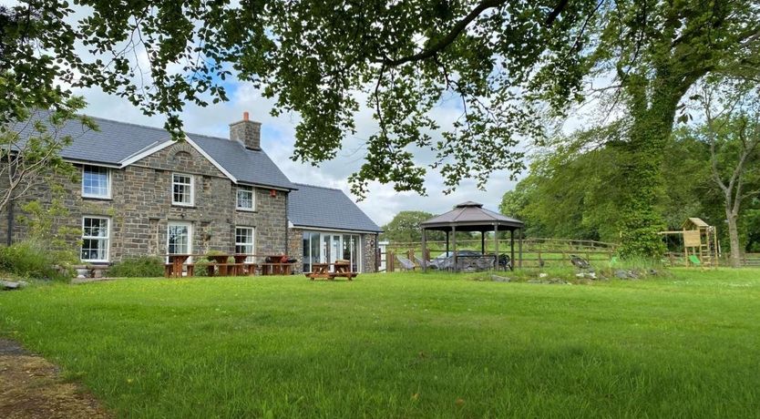 Photo of Cottage in West Wales