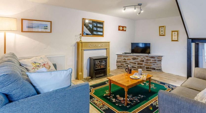 Photo of 2 Bed in Hartland