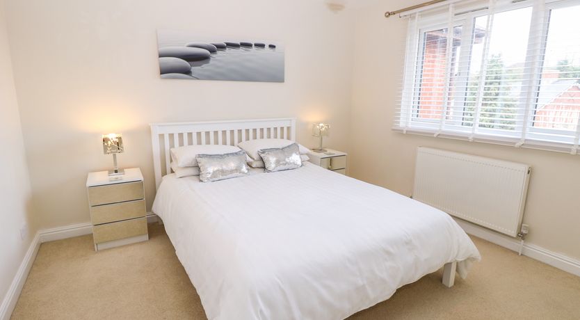 Photo of Chinefields